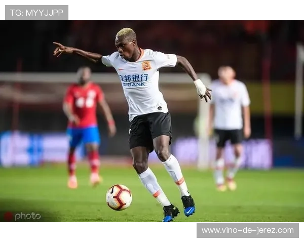 武汉羽毛球队以59分稳居全国锦标赛积分榜首位展现强劲实力